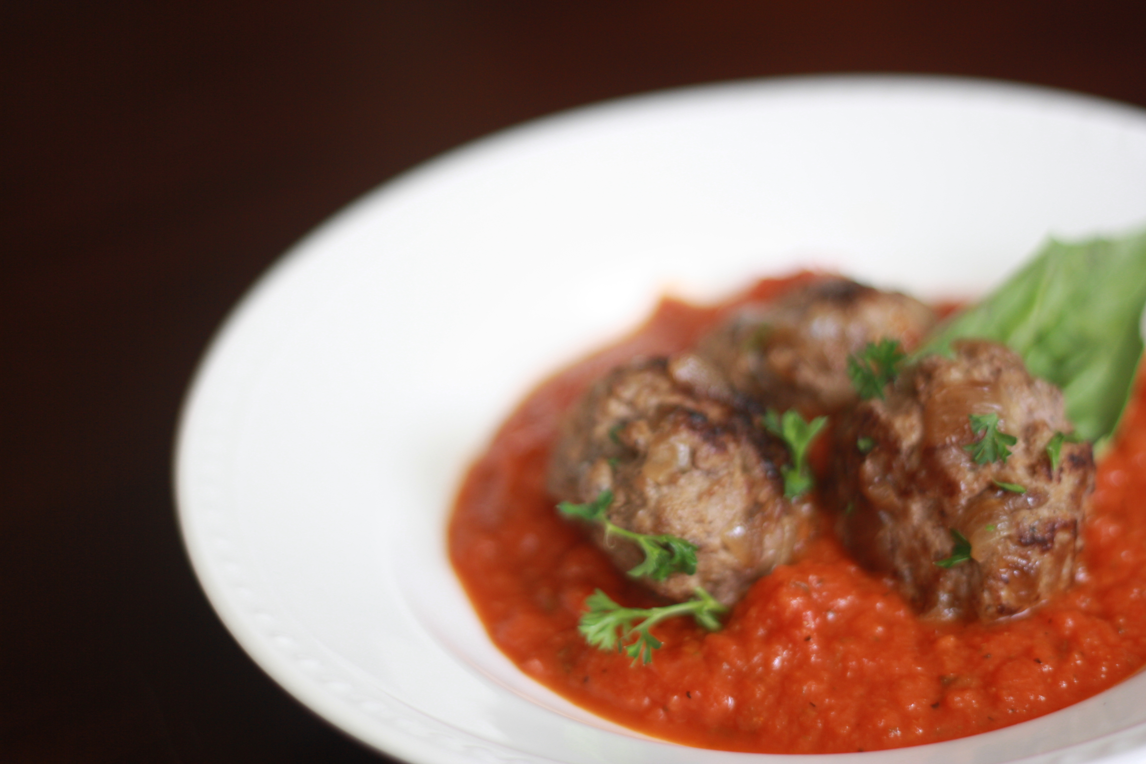 Classic Meatballs and Spicy Marinara (Low Carb, Paleo, HCG P2)